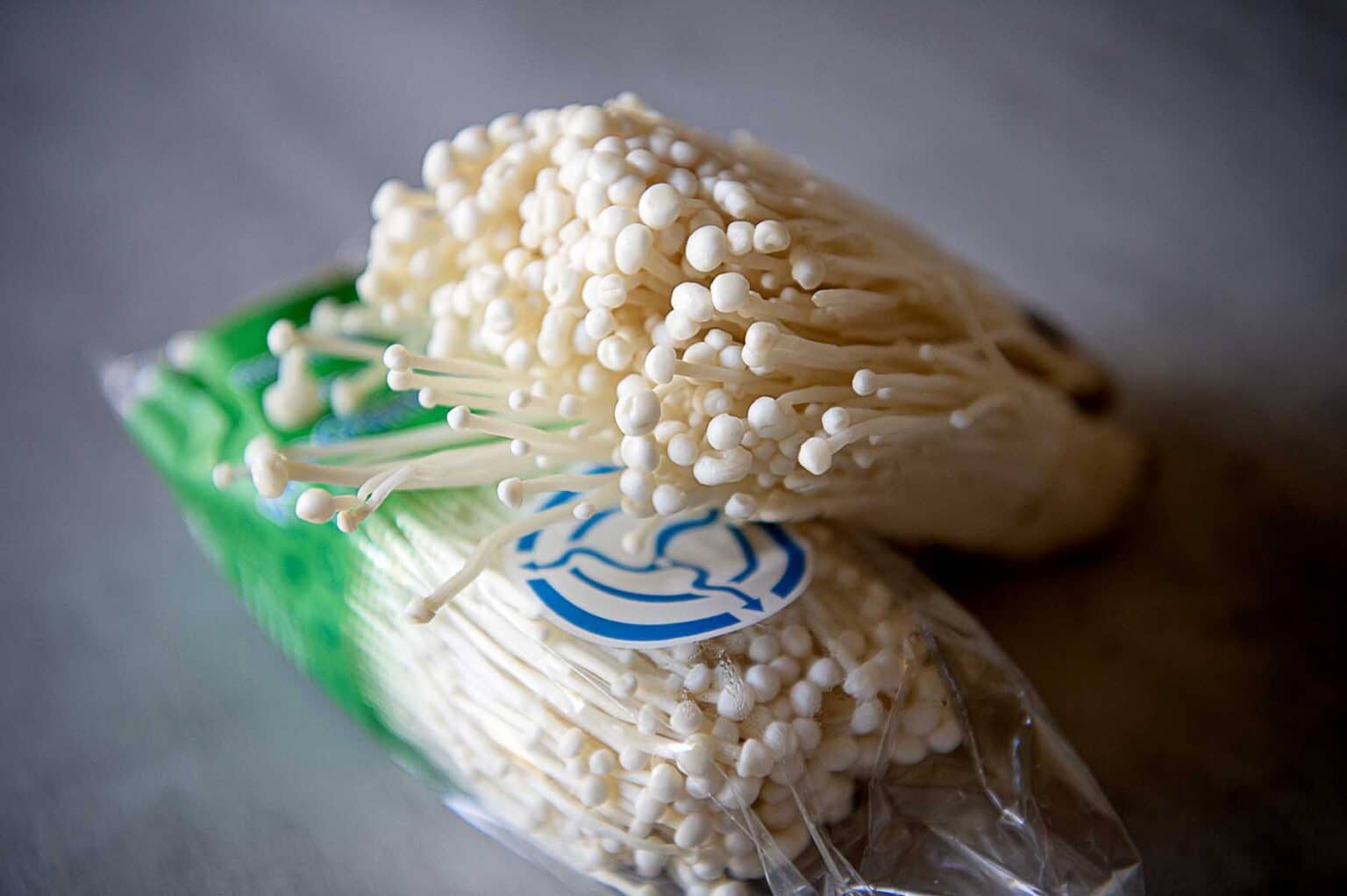 Spicy Enoki Mushroom Recipe