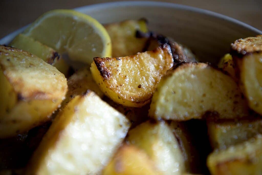 roasted potatoes with lemon