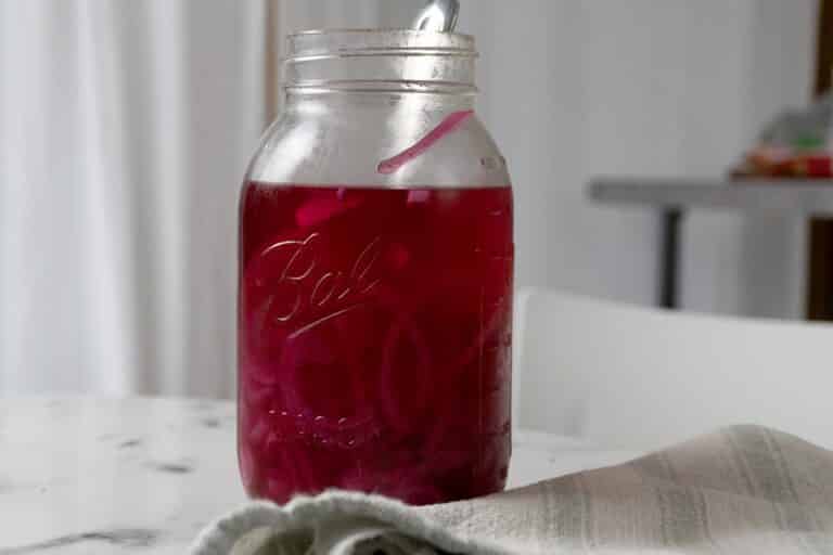 The Easiest And Quickest Pickled Red Onions Recipe