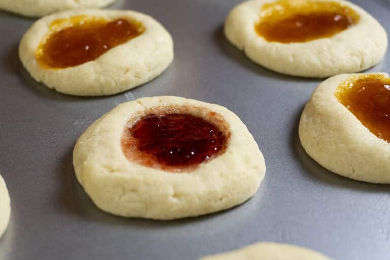 How To Make Delicious Thumbprint Cookies